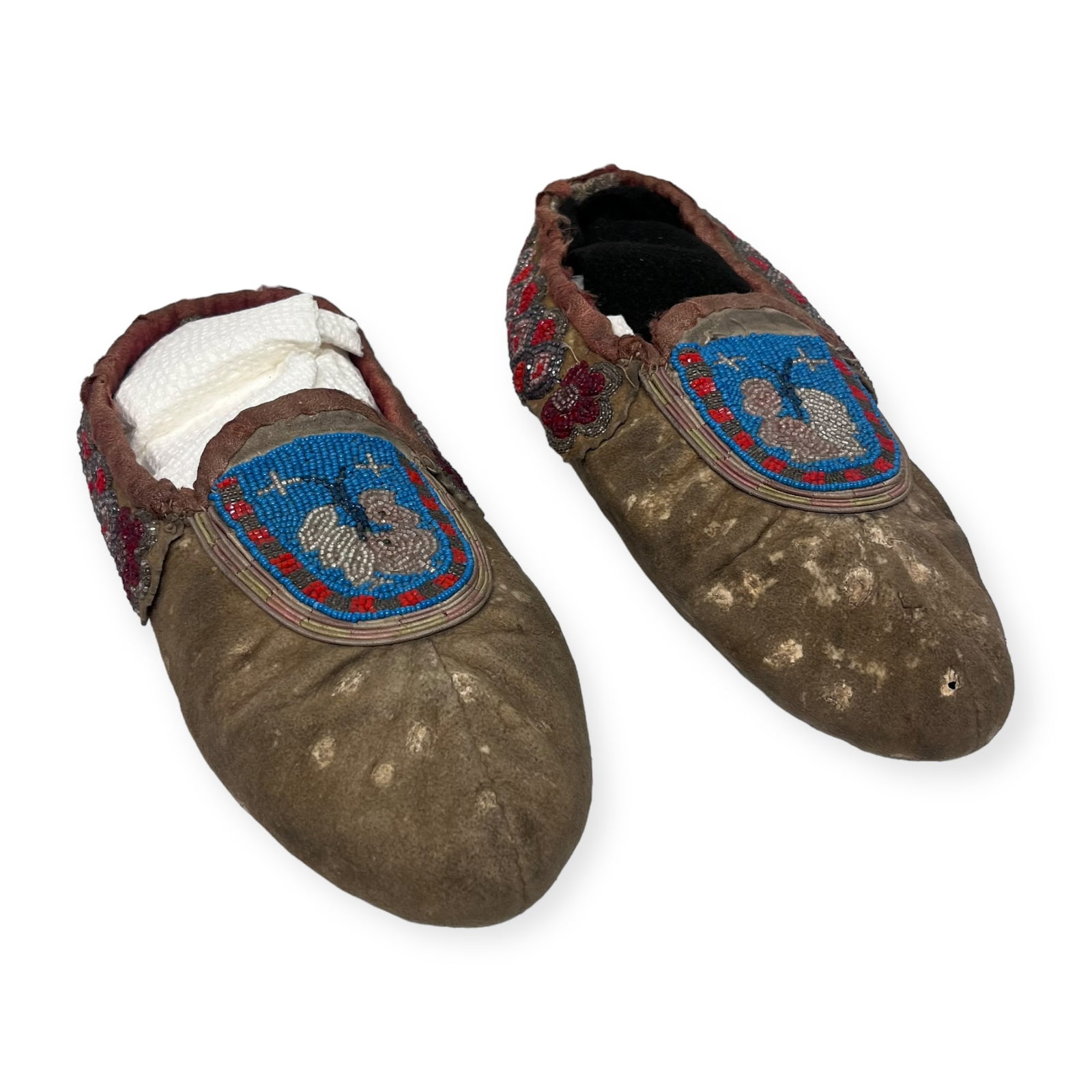 Great Lakes Beaded Mocassins (1 of 1)