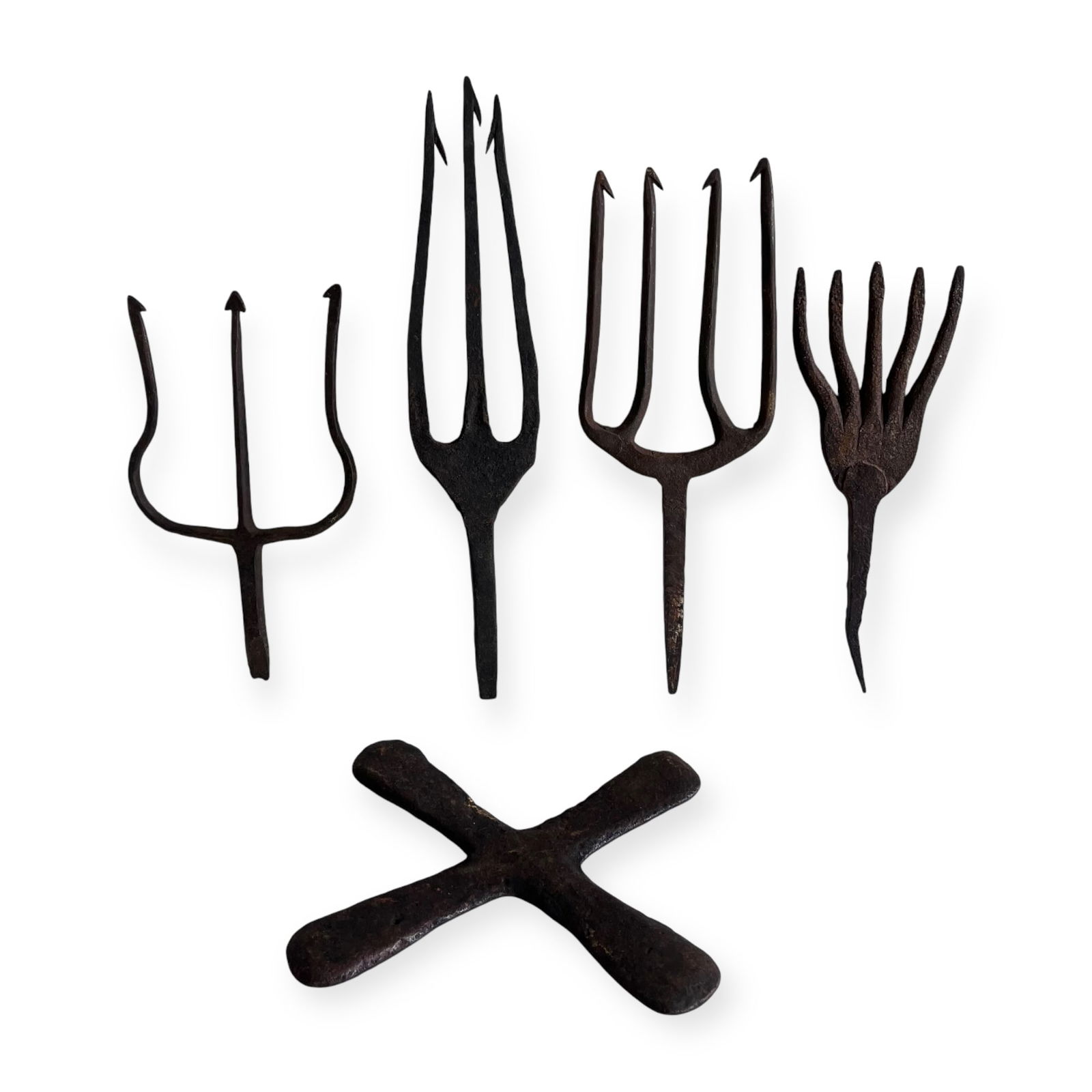 Group of 4 Smaller Fishing Spears & Iron Cross Piece (1 of 1)