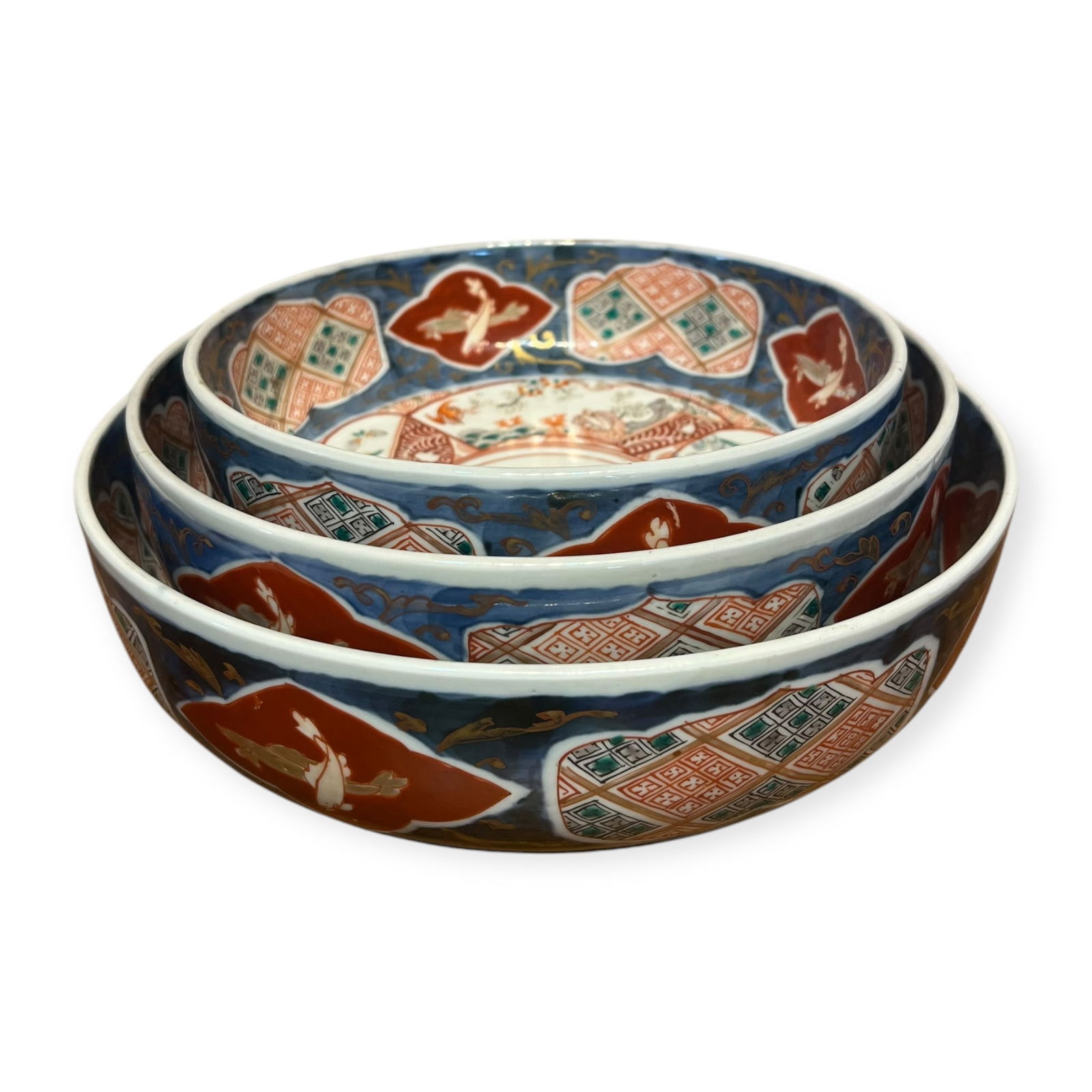 Set of 3 Nesting Amari Bowls (1 of 3)