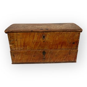 Mid 1800s Small Trunk With Drawer And Original Paint