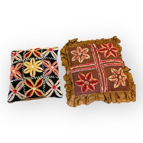 Pair Amish Pillows