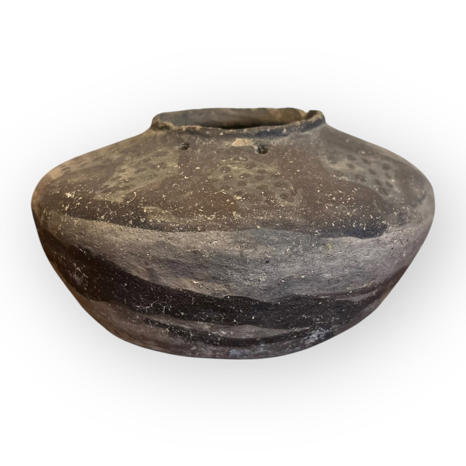 Prehistoric Black on White Seed Vase/Jar: Measures approx 5 x 3 inches. Fire clouding. An early example, possibly Mimbres.