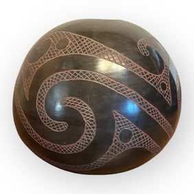 Rare Caddo Incised Seed Jar by Jeri Redcorn (Jereldine Redcorn, 1939-)