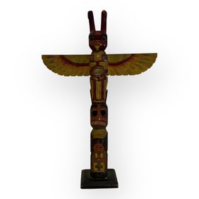 Superb Winged Model Totem
