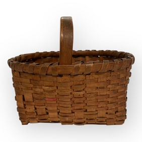 Small Vintage Winnebago [ Ho-Chunk] Basket