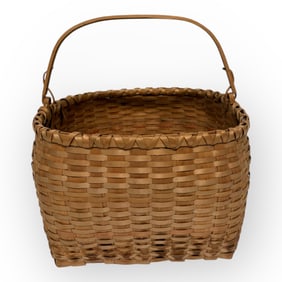 Ho-Chunk Swing Handle Basket