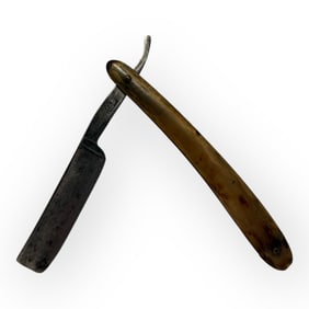 Early Straight Razor