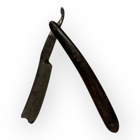 Early Straight Razor