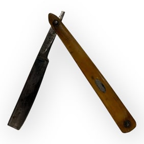 Early Straight Razor