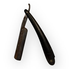 Early Straight Razor