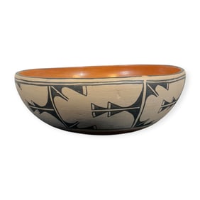 Signed Santo Domingo-Kewa Bowl (Alvina Garcia, 1943-)