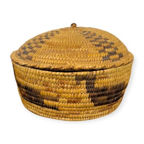 Tohono O'odham (Papago) Figural Basket With Lid
