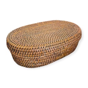 Alaskan Oval Covered Basket