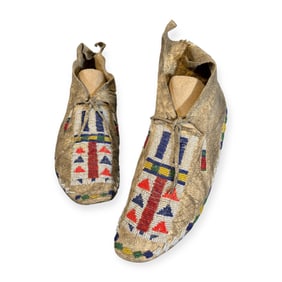 20th C Northern Plains Moccasins