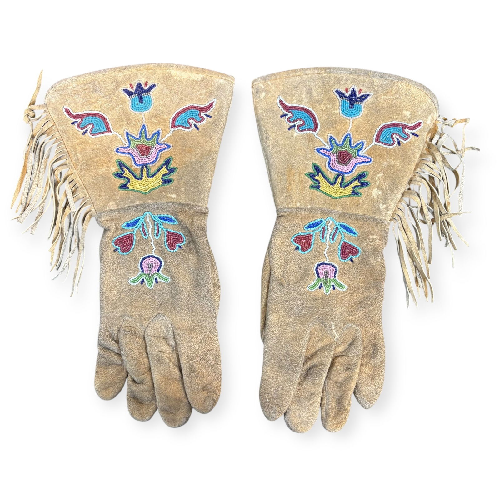 Santee Sioux Women's Gauntlets (1 of 2)