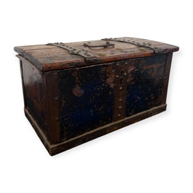 Miniature 18th C Lift Lid Trunk
