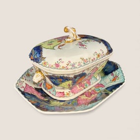 Mottahedeh Covered Tureen & Underplate