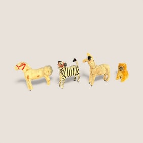 Small Vintage Animals Steiff ?