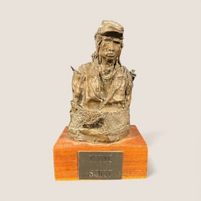 Vintage Sand Cast Bronze By John Learned Oklahoma City " Young Scout "