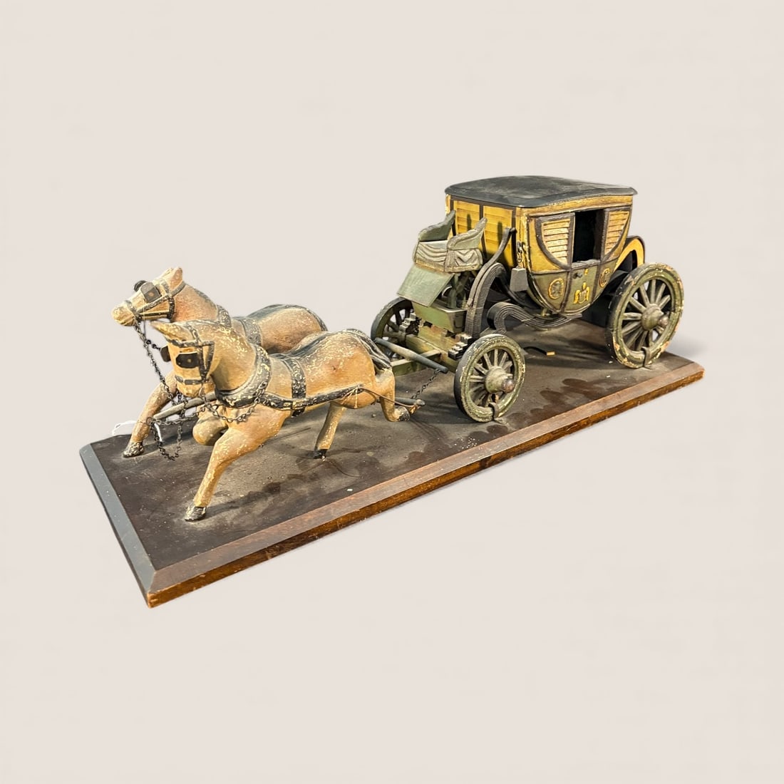 1930's Model Of George Washington Carriage And Horses: Very cool 1930's model of George Washington's Carriage pulled by team of horses. 23 x 8 x 8 1/2 tall. Rare