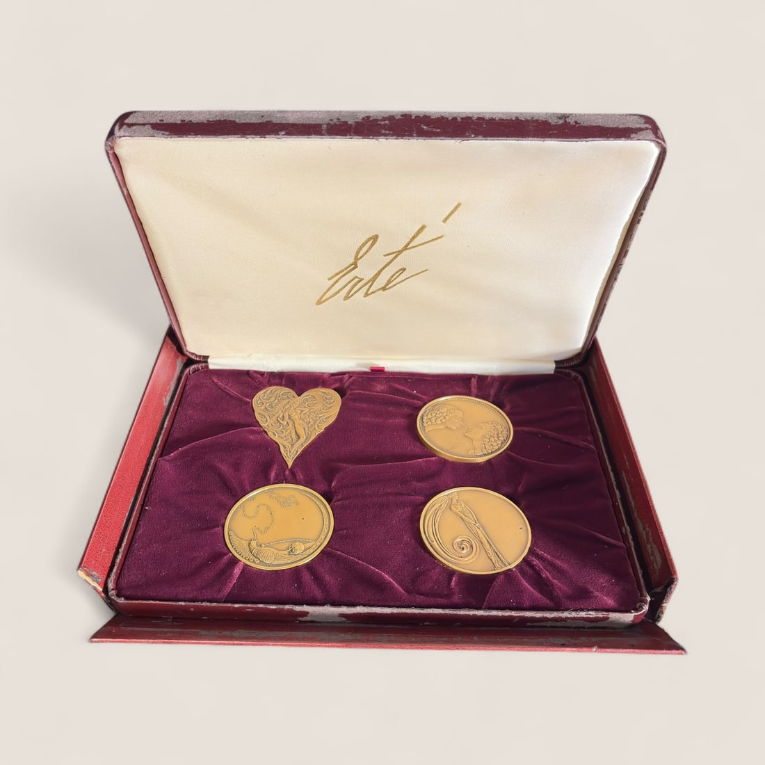 Set Of 4 Erte Medallions In The Original Case (1 of 1)