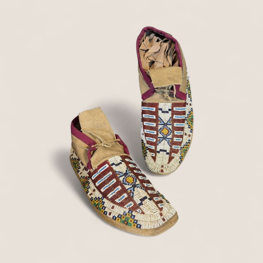 Plains Native American Beaded Moccasins (1 of 3)