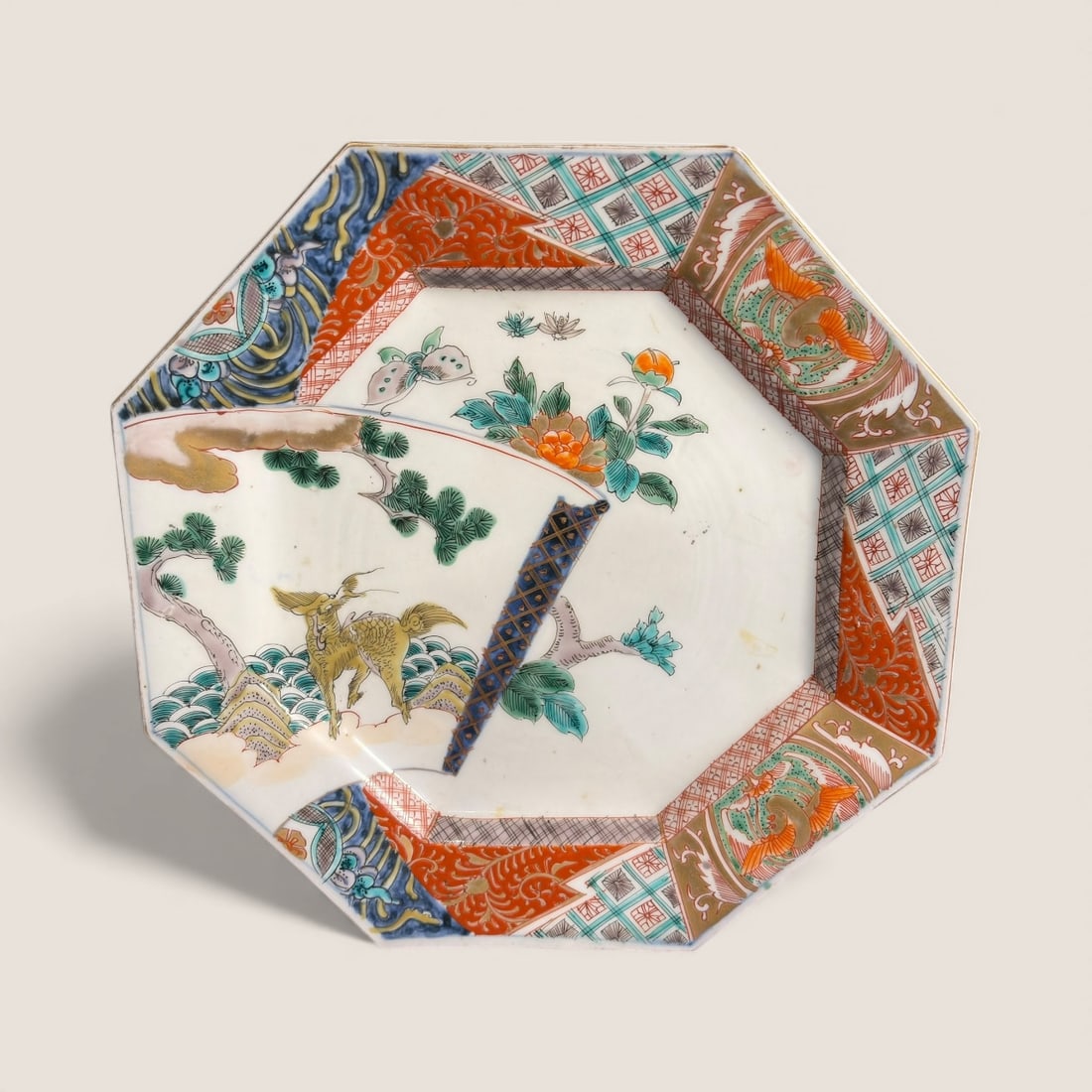 8 Sided Imari Plate: 8 sided Imari plate. Excellent condition Ziebarth's is pleased to offer in-house shipping on all items purchased in our auctions. You can arrange for in-house shipping through Ziebarth's after the auc