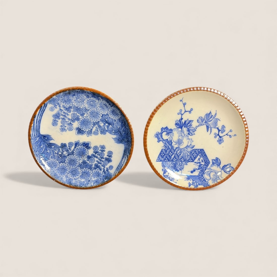 2 Imari Porcelain Plates: Pair of 7 1/4 inch Imari plates Ziebarth's is pleased to offer in-house shipping on all items purchased in our auctions. You can arrange for in-house shipping through Ziebarth's after the auction. If