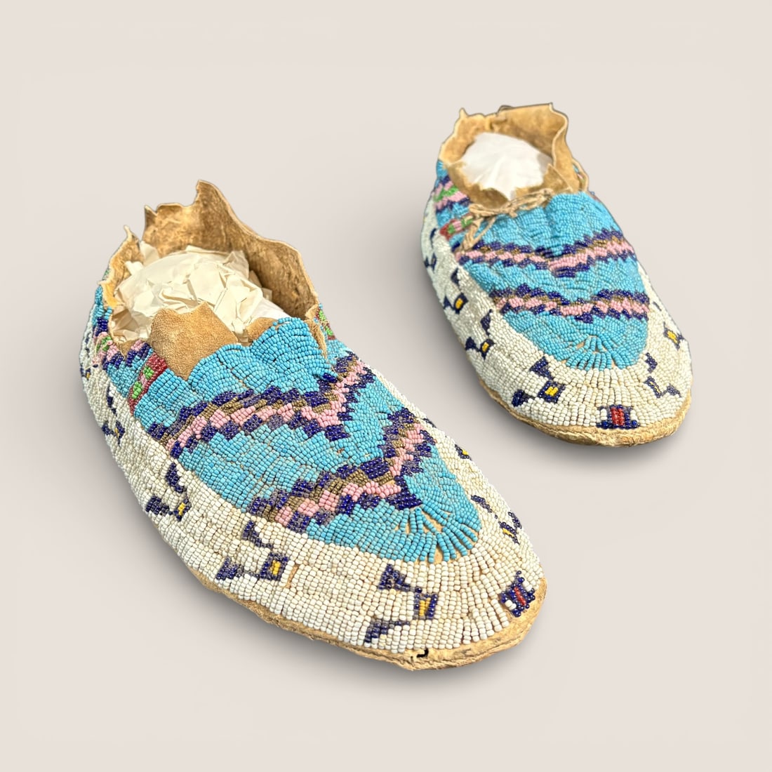 Sioux Blue & White Beaded Moccasins (1 of 2)