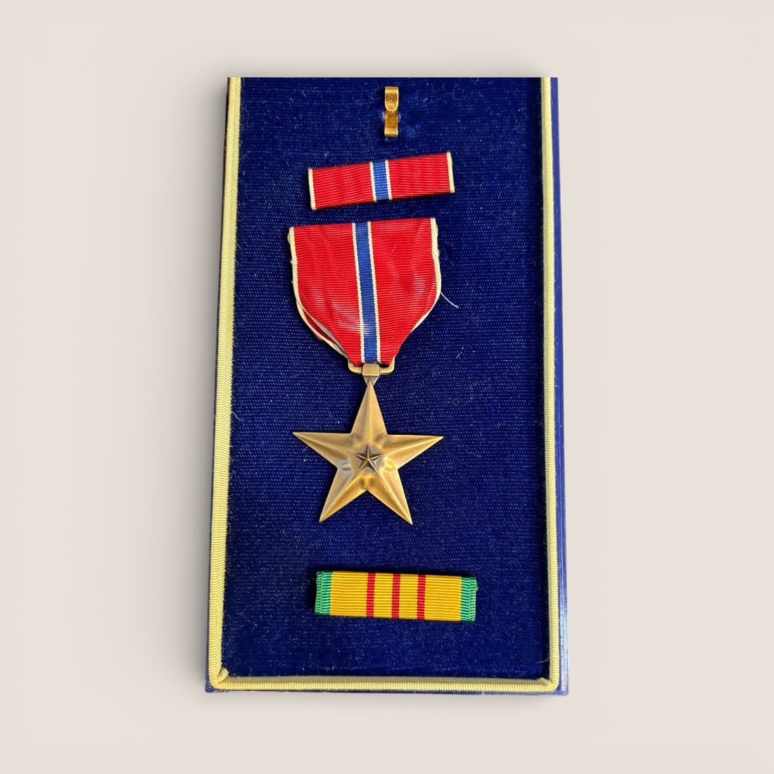 Bronze Star Medal And Bars In Original case. With Soldiers Name (1 of 1)