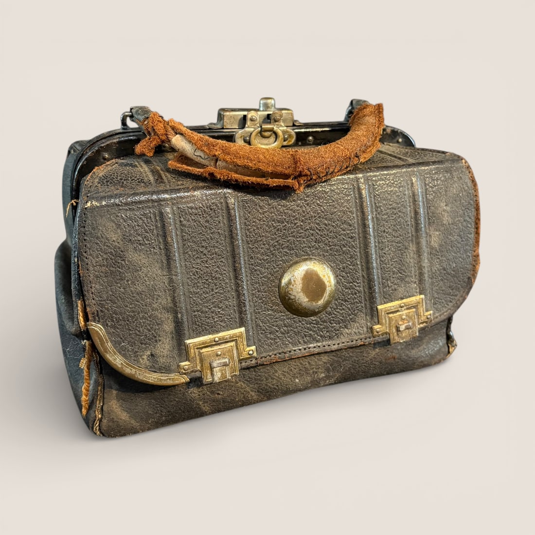 Civil War Era Small Doctors Bag (1 of 2)