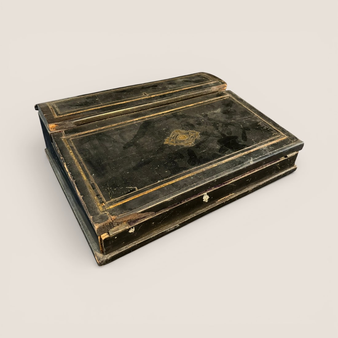Civil War Officers Lap Desk With Envelopes and Original Daily Report Sheets (1 of 2)