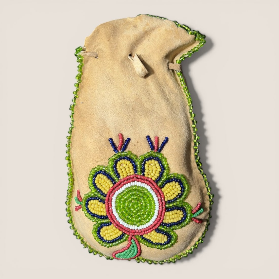 Apache Beaded Pouch (1 of 2)