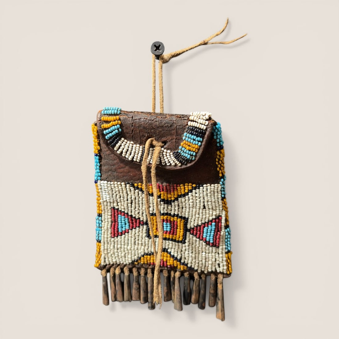 Excellent Southern Beaded Strike-a-Lite (1 of 2)