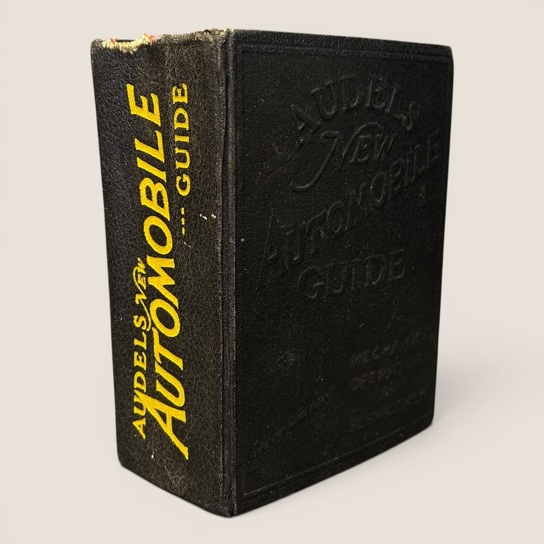 Graham, Frank D. Audels New Automobile Guide. Theo. Audel & Co. (1 of 2)