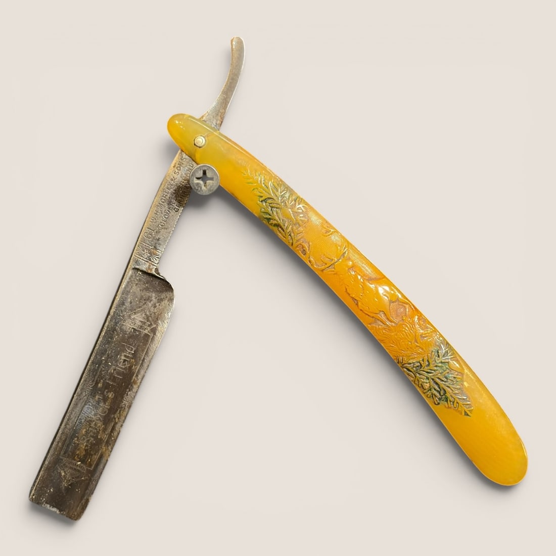 W.H. Morley & Sons Clover Brand Straight Razor The Best Friend (1 of 1)