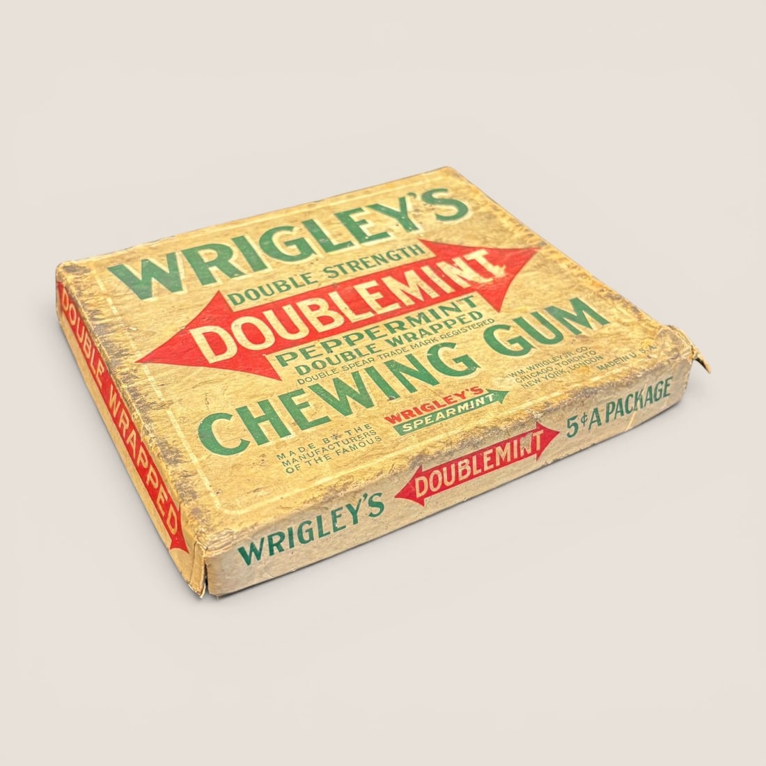 A Pair of Vintage Wrigley's Doublemint Chewing Gum Cardboard Display Boxes (1 of 2)