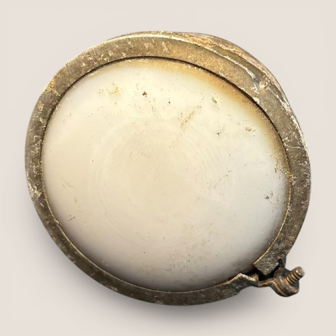 Antique Early 20th Century Automotive Cowl or Side Marker Light: This item is an antique automotive accessory light, specifically a cowl or side marker light, dating from the early 20th century, approximately 1910 to 1920. The light consists of a circular