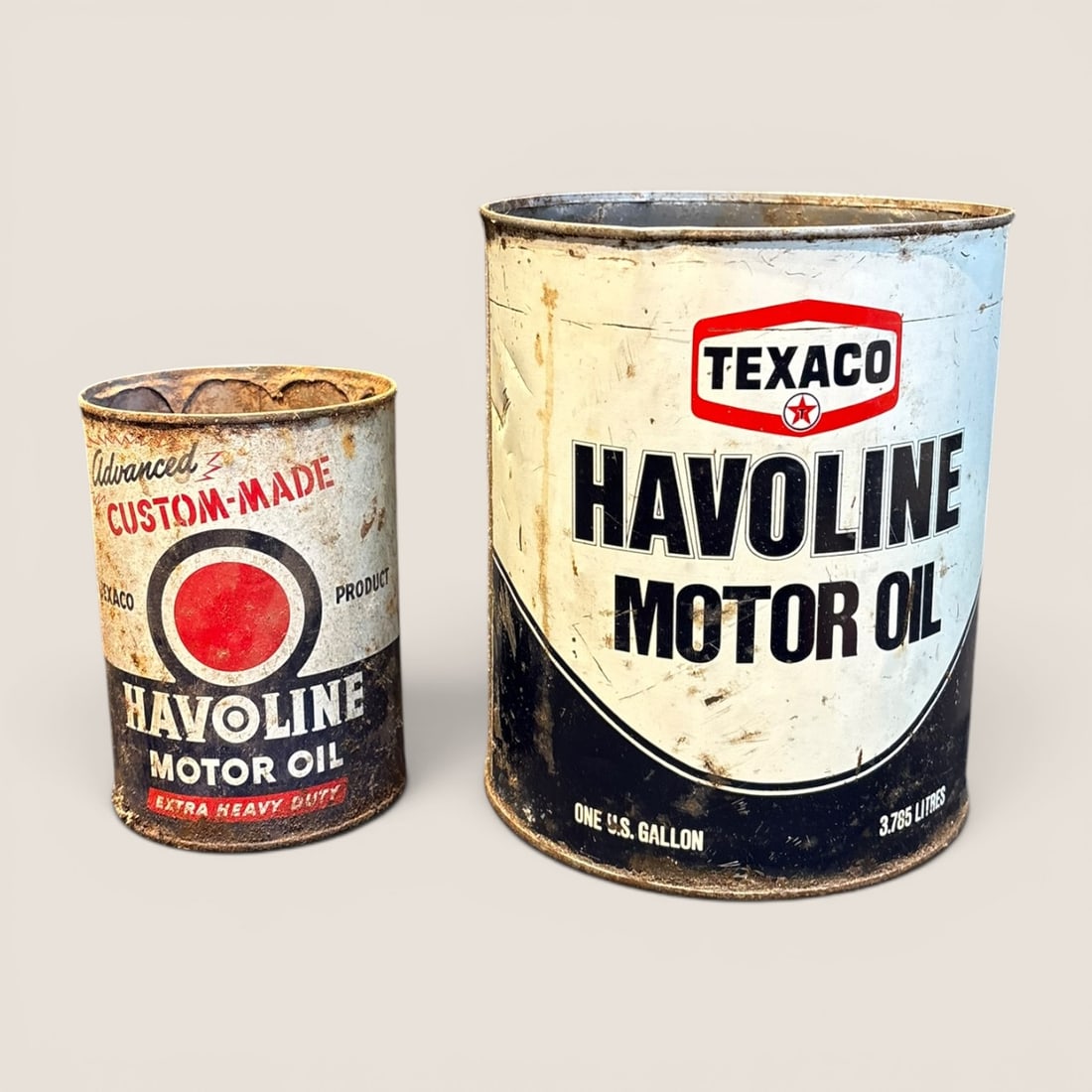 Pair Of Vintage Texaco Havoline Motor Oil Cans (1 of 1)