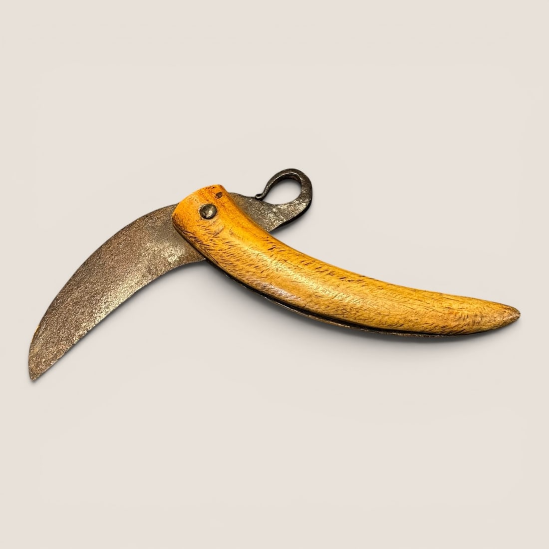 Rev War Era Folding Knife: Iron forged blade, measures approx 6 inches in length when folded in. Bone handleWe provide in-house shipping on all items in the auction. Bid directly at Bid.Ziebarths.com for a lower buyers premium 