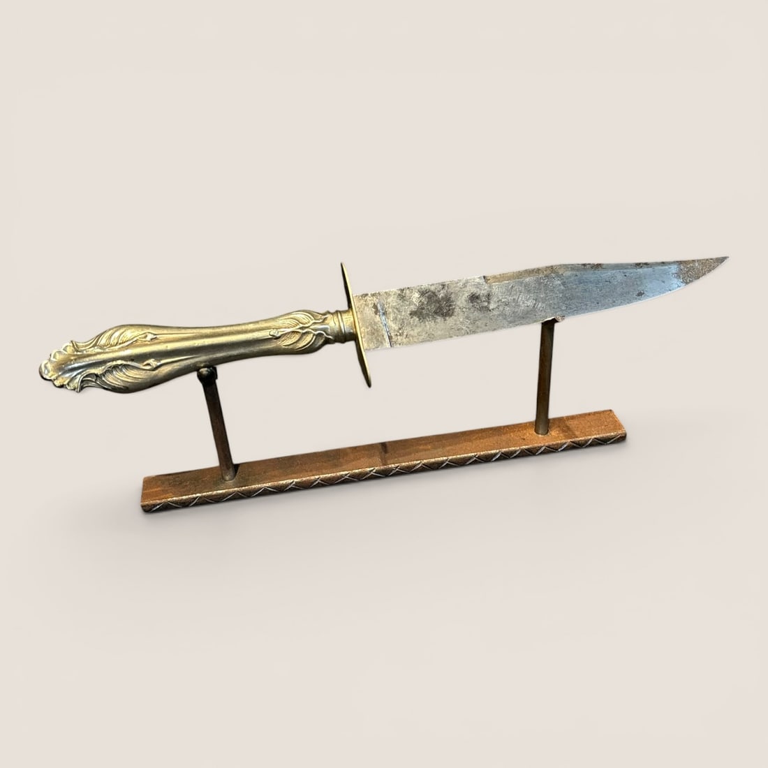 Edward Barnes & Son Clip Point Bowie Knife (1 of 3)