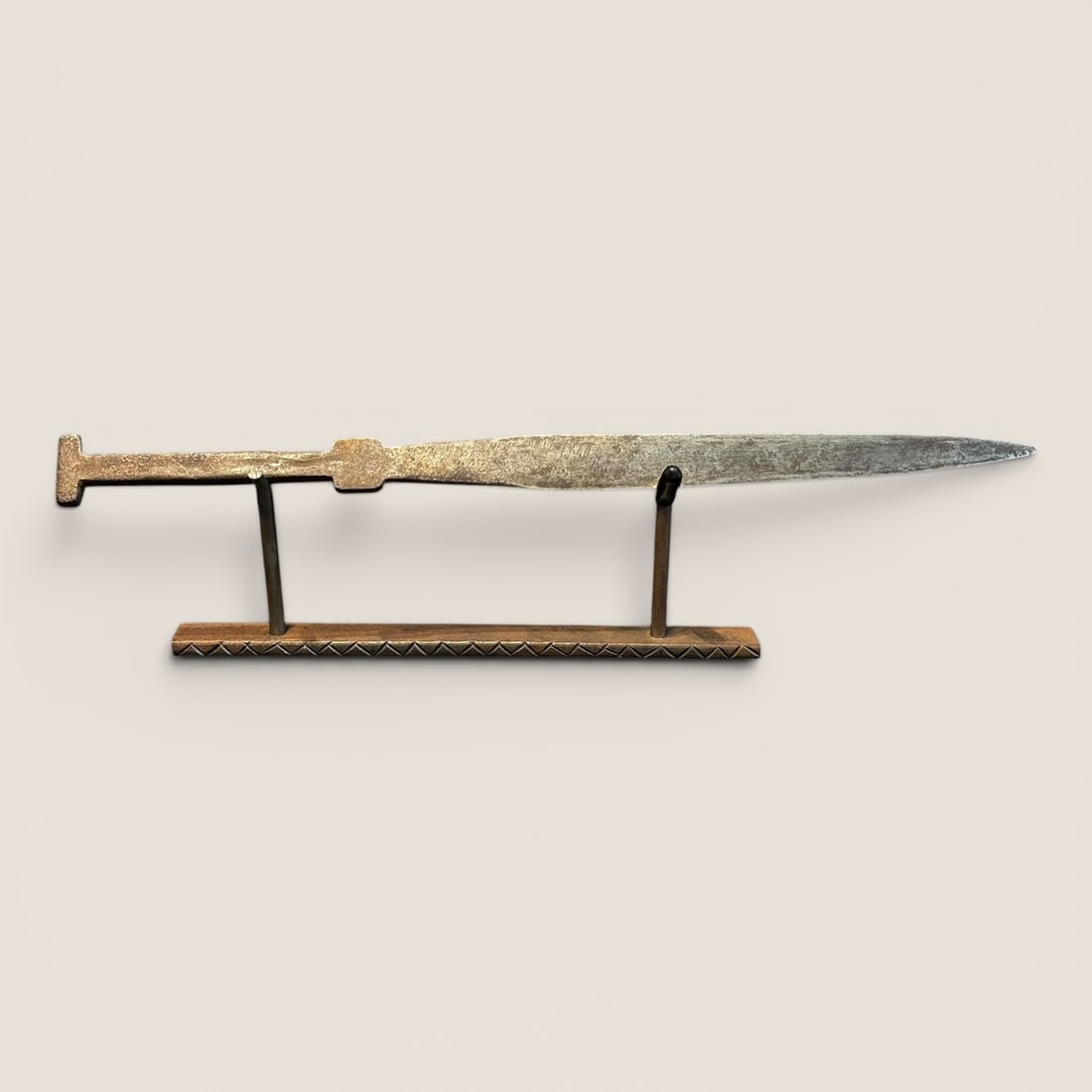 Rare 1800's Wrought Iron 14 Inch Thrust Blade: Very good early wrought iron 14 inch thrust blade knife, un-hafted, very good hand made bladeWe provide in-house shipping on all items in the auction. Bid directly at Bid.Ziebarths.com for a lower buy