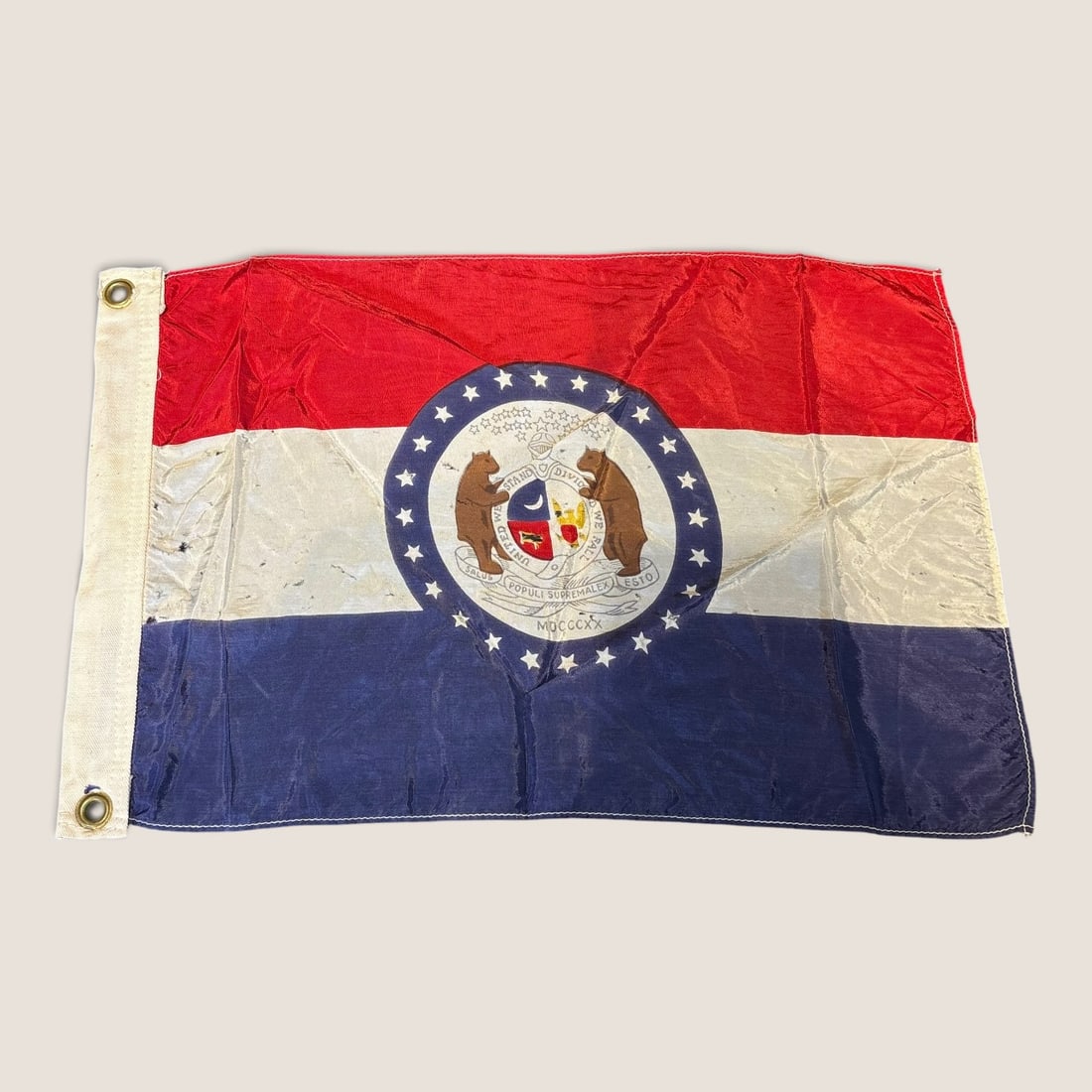 Vintage Silk State Of Missouri Flag (1 of 2)