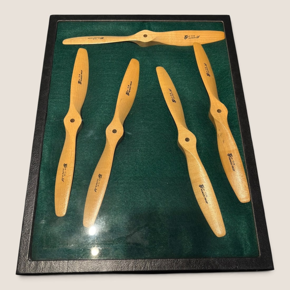 5 NOS 1950s Model Airplane Wood Props T.F. Power Props: Set of 5 NOS T.F. Power Props for model airplanes 11 inch each Bid directly at Bid.Ziebarths.com for a lower buyers premium (18%). We offer in-house shipping on all items.