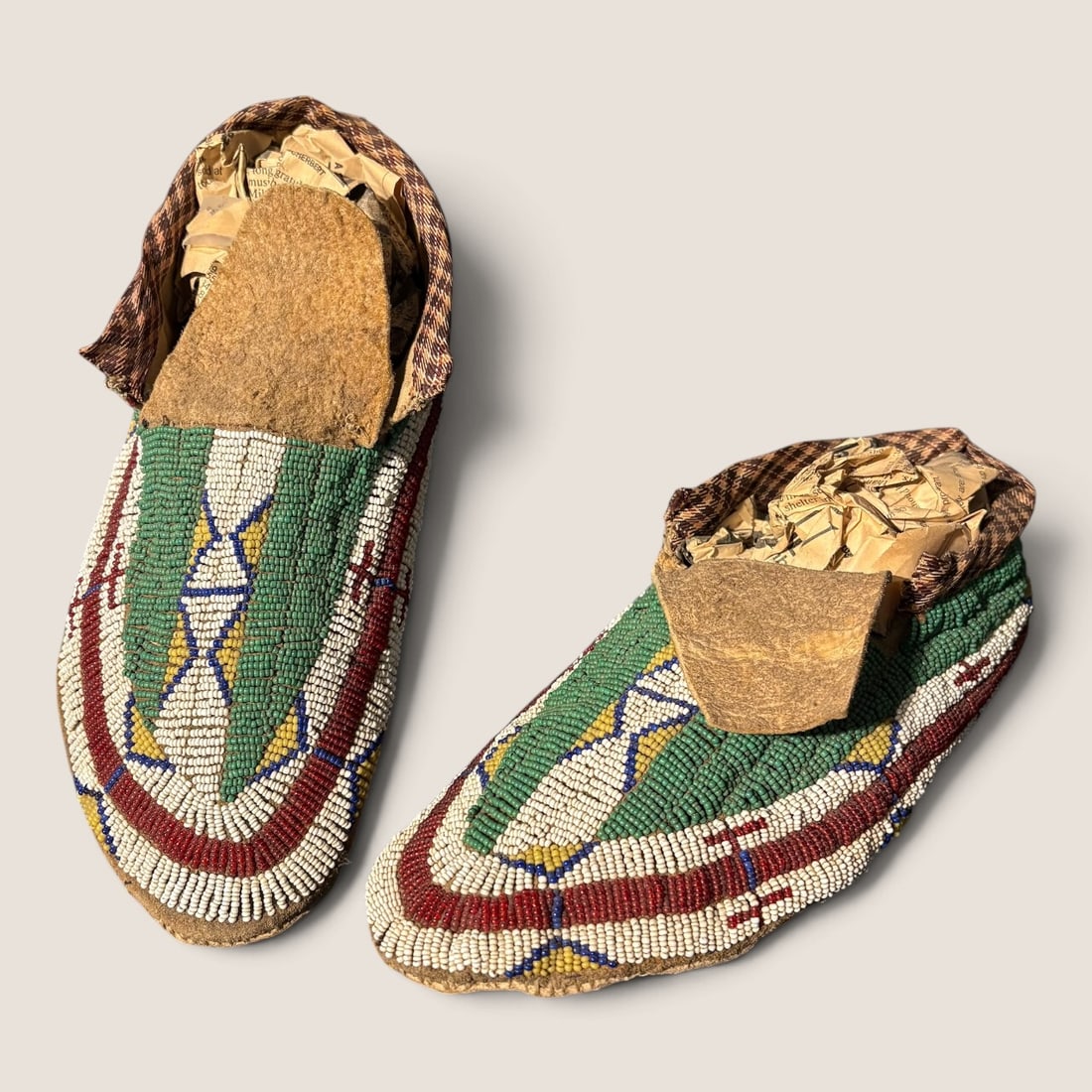 Superb Sioux Beaded Moccasins (1 of 3)