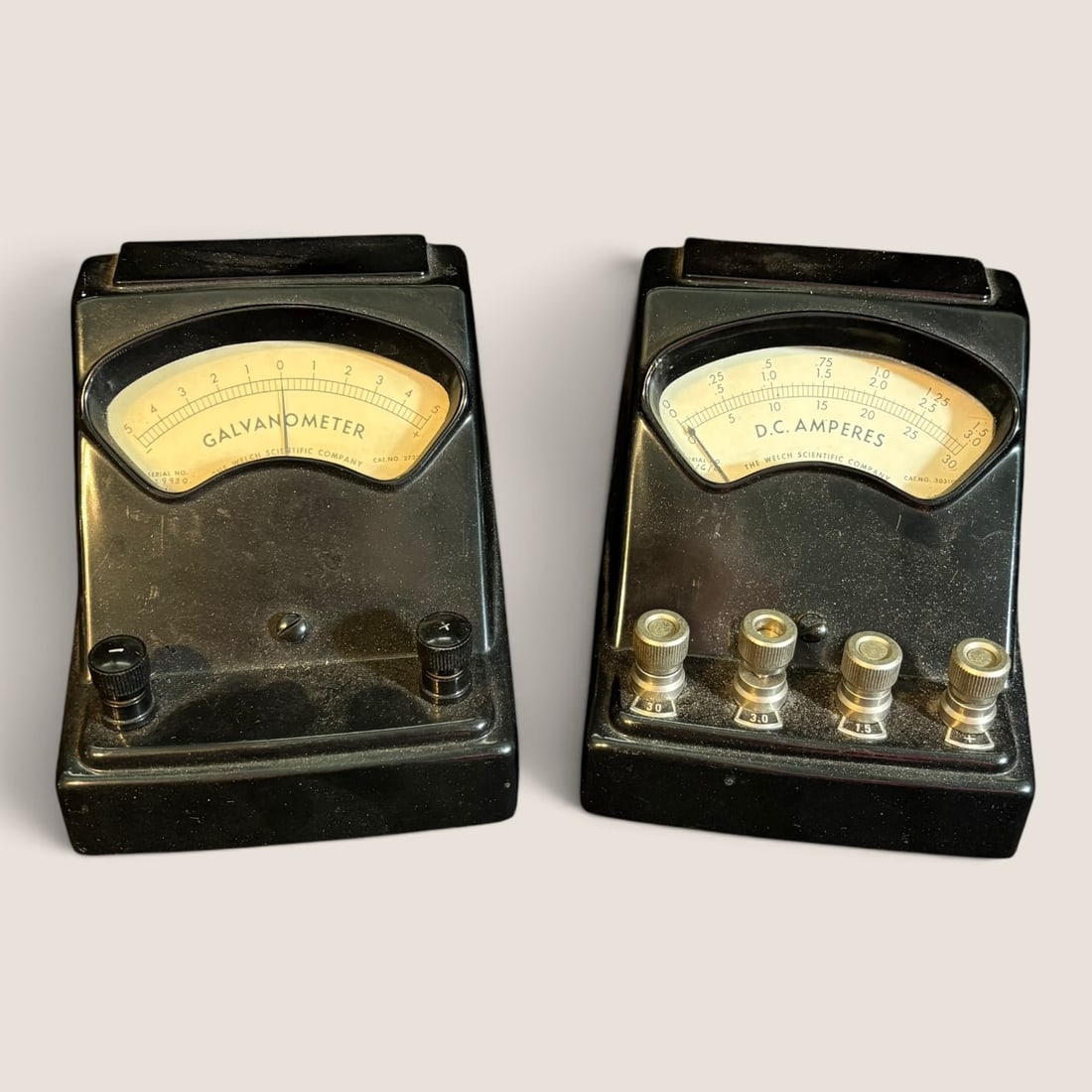2 Vintage W.M. Welch Scientific Co. Model/Cat No. 3031 D.C. Ammeters: 2 " Model /Cat No. 3031 Ammeters, housed in black molded bakelite cases, excellent conditionWe offer effecient & affordable in-house shipping on all items in this auction. Bid directly at