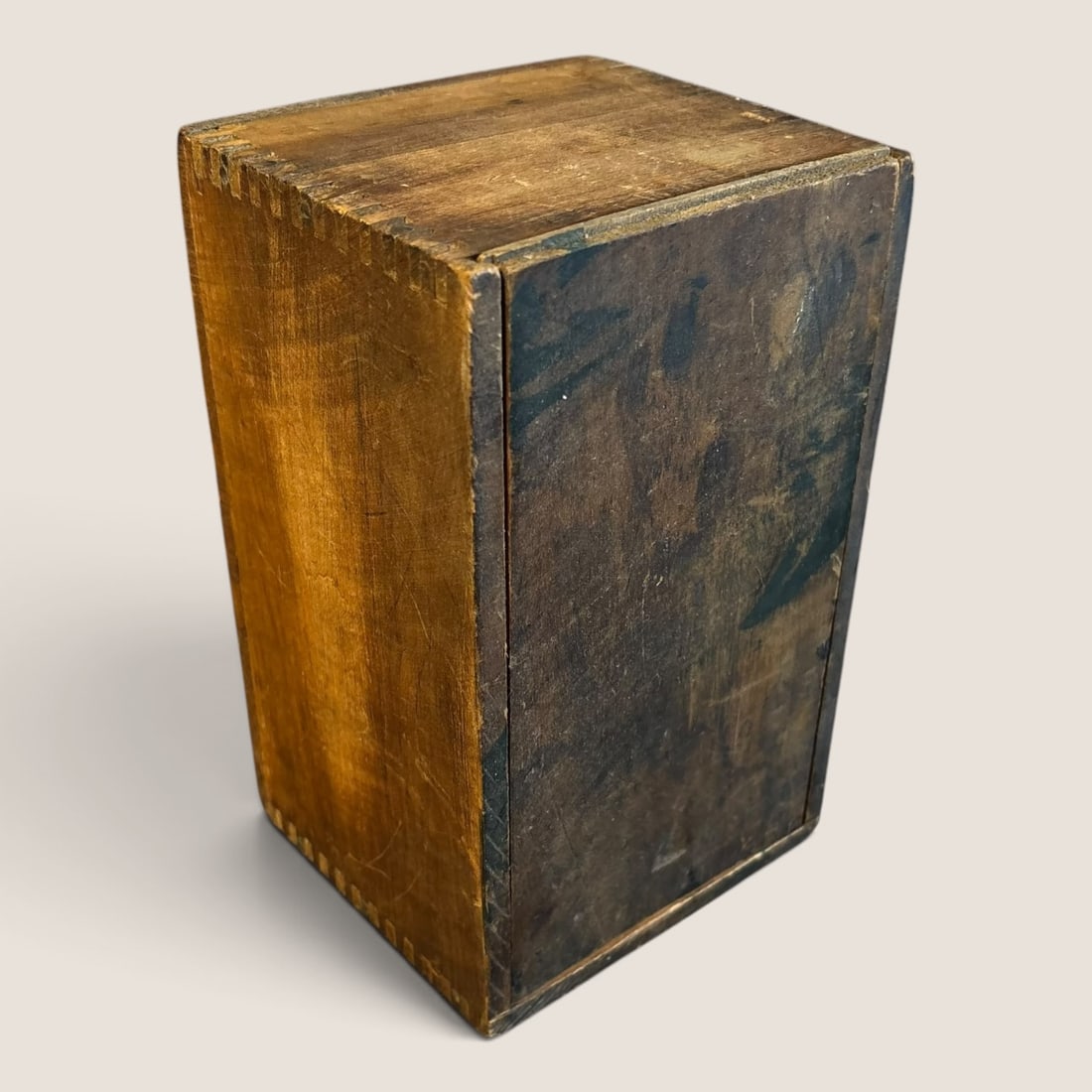 Antique Dovetailed Slide Lid Box (1 of 2)
