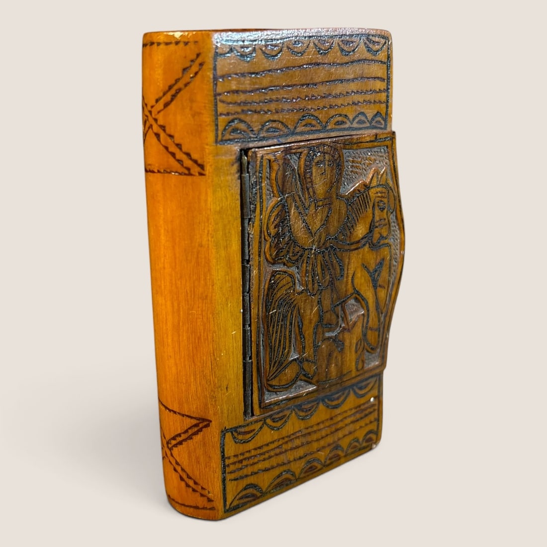 Vintage Carved Wood Book Box: Vintage carved wood box in the shape of a book, hinged lid on top, 4 1/4 x 3 3/4 x 7/8, excellent original conditionWe offer effecient & affordable in-house shipping on all items in this auction. Bid 
