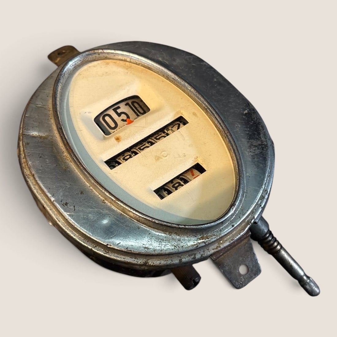 Late 1920's Automotive Mechanical Oval Speedometer And Odometer (1 of 2)