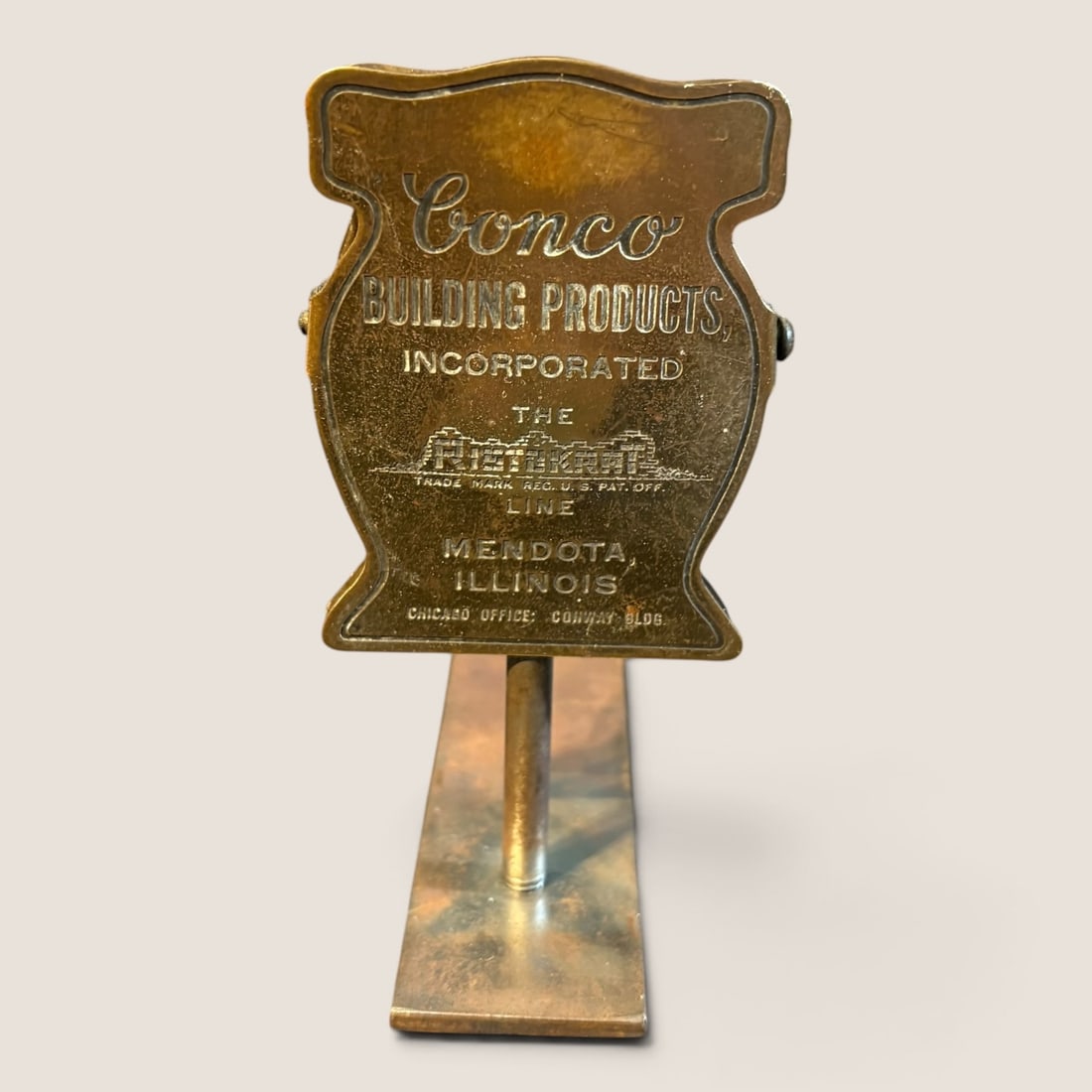 Antique Advertising Bill Letter Clip, " Conco Building Products ", Mendota Illinois: Antique advertising bill clip, " Conco Building Products ", Mendota IllinoisWe offer effecient & affordable in-house shipping on all items in this auction. Bid directly at Bid.Ziebarths.com for our